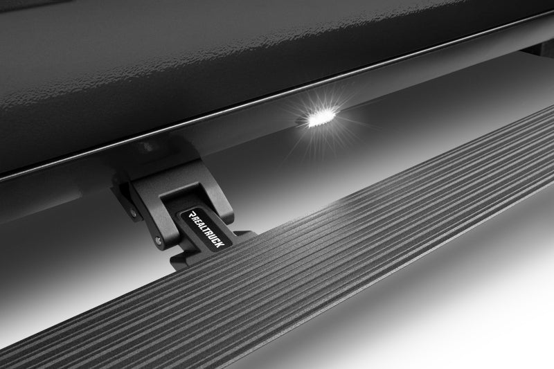 RealTruck 15-19 Chevy Silverado 25/3500HD CC Dsl 4dr VoltStep Electric Running Board Kit - Tex. Blk